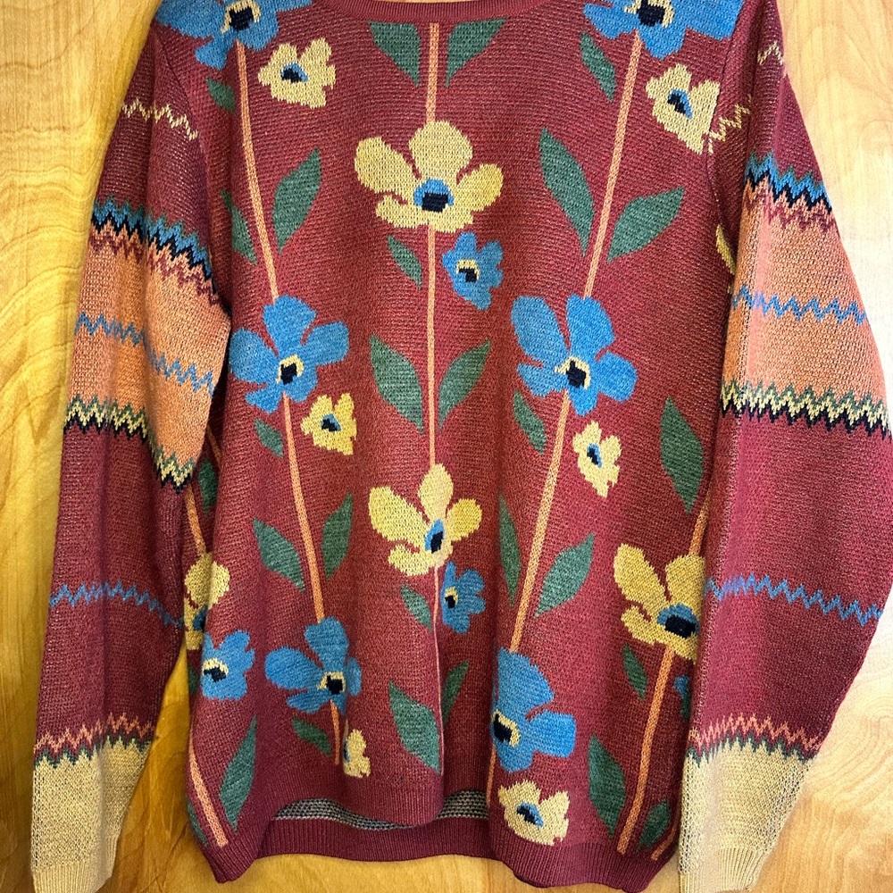 Vintage Style Floral Knit Sweater